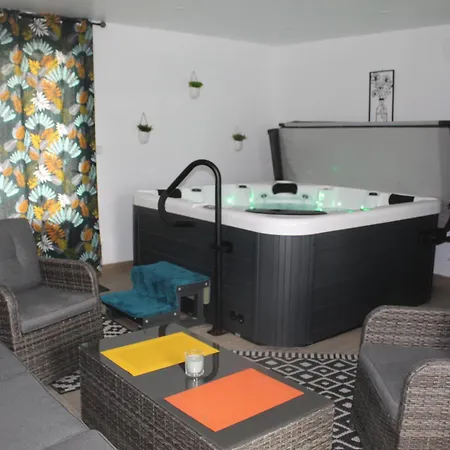 Le Du Verger Holiday home