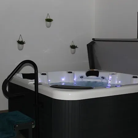 Holiday home Le Du Verger Saint-Bris-des-Bois