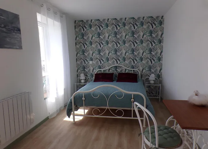 Le Du Verger Holiday home Saint-Bris-des-Bois